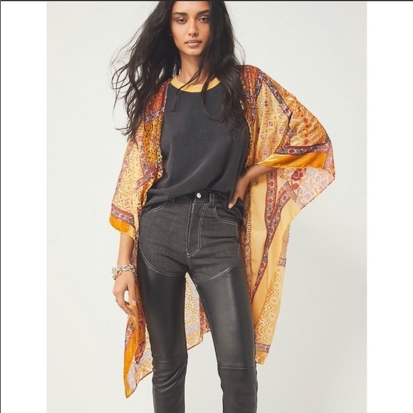 Free People Beguiled Burnout Velvet Kimono - Picture 1 of 1